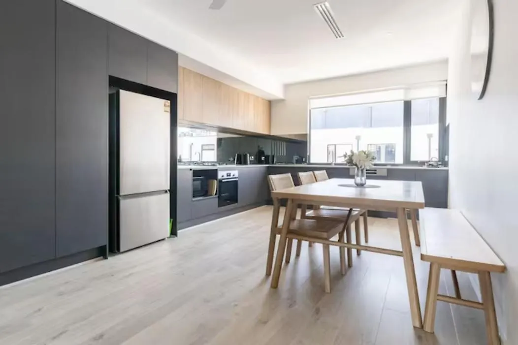 Apartment Vinrace City Escape Adelaide Australia