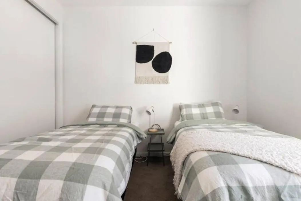 Vinrace City Escape Adelaide Apartment